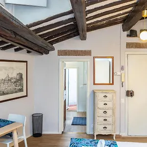 Cancelleria Apartment-rental In Apartment Rome