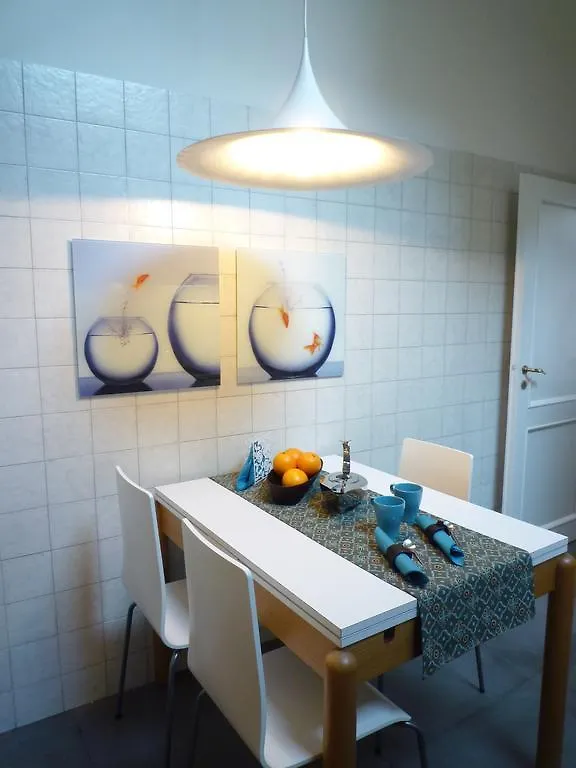 The Frog'S Hideaway Apartment Bologna